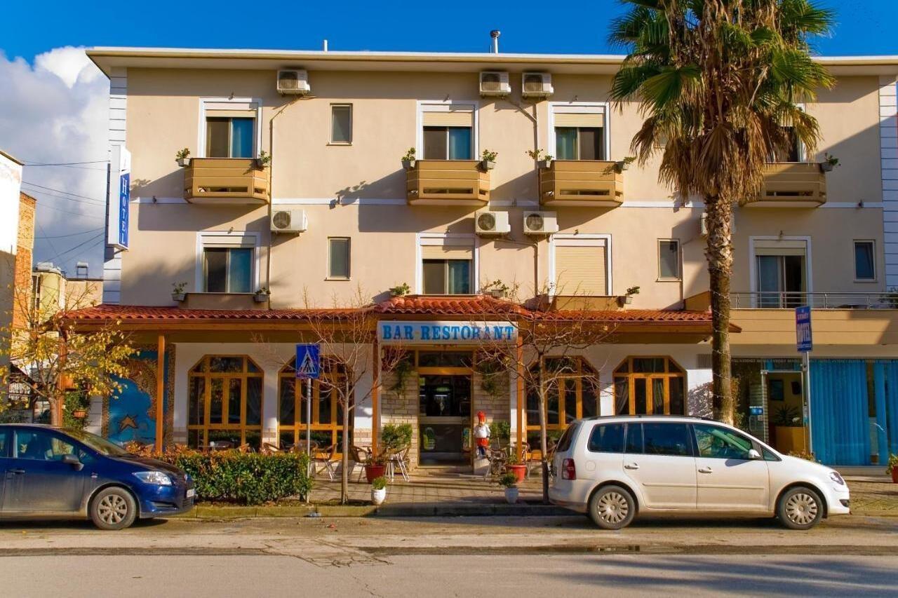 Hotel 4 Stinet Vlore Luaran gambar